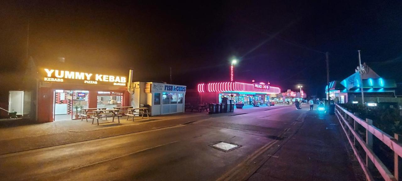 Hemsby Chalet Esterno foto